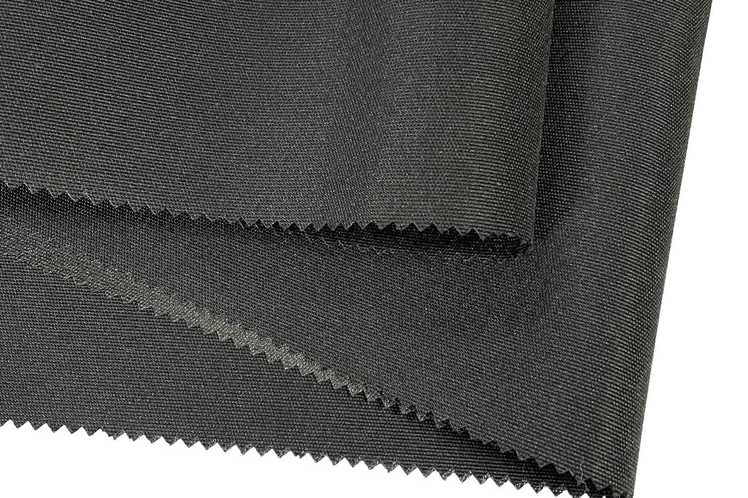 600D*900D/83T mit PU beschichtet